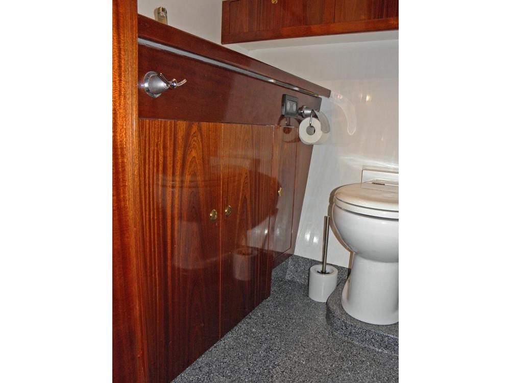 Vorschiff, Innenausstattung